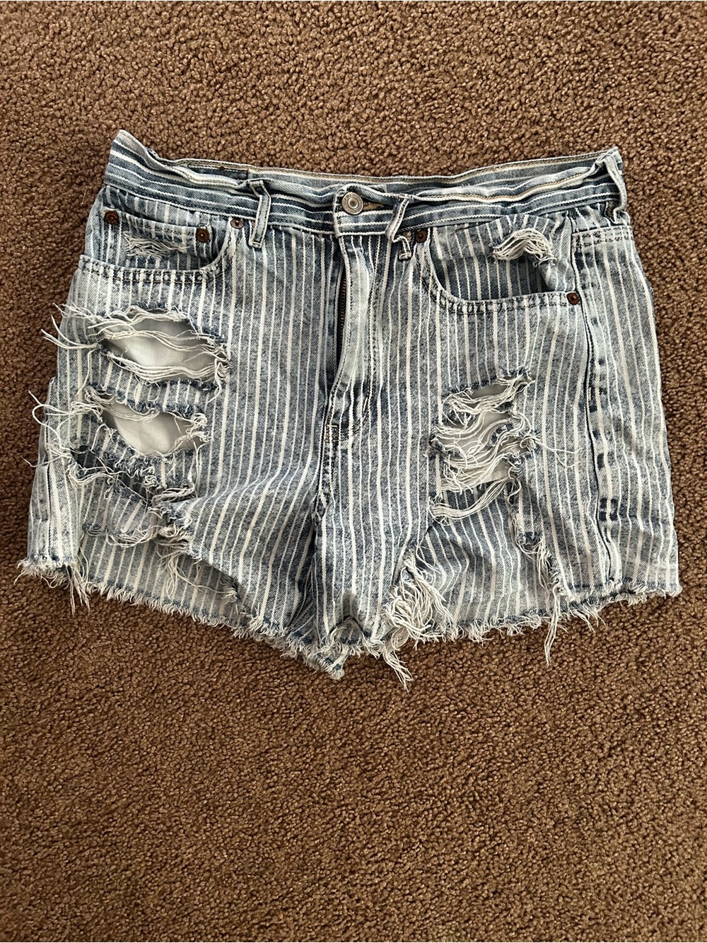 American Eagle Striped Distressed Denim Shorts - Light Blue